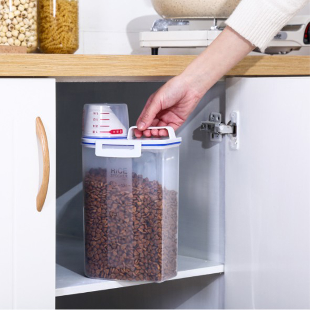 Boîte à nourriture pour chiens, seau de rangement scellé, rangement des aliments pour chats, petits trous en plastique pour les vider facilement du réservoir de stockage